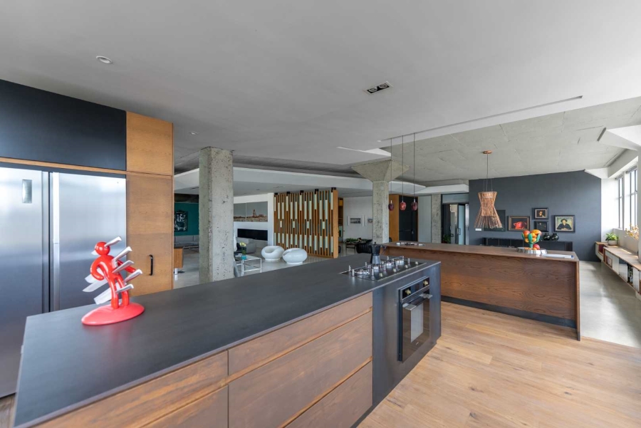 2 Bedroom Property for Sale in Gardens Western Cape